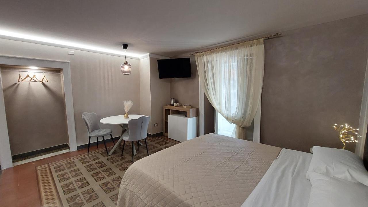 I 3 Principi, Garibaldi Suites Catânia Exterior foto